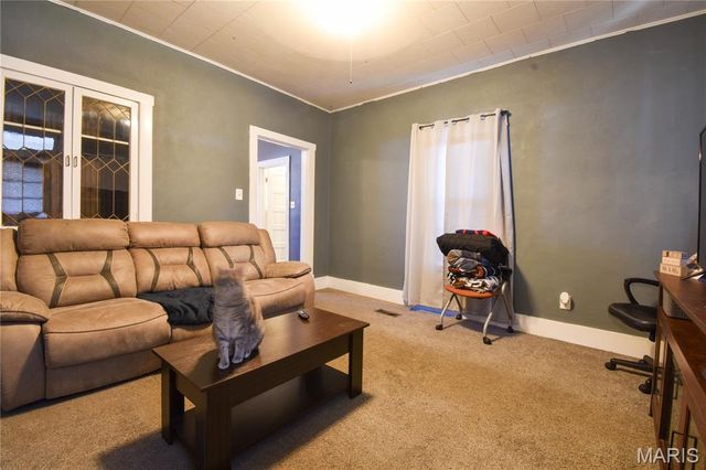 619 E Main Street, Staunton, IL 62088