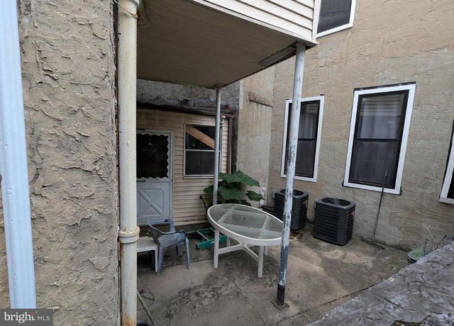 2603 FRANKFORD AVE, Philadelphia, PA 19125