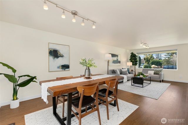 6226 44th Avenue NE, Seattle, WA 98115