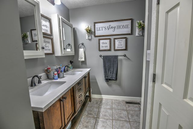 1085 Willis Branch Road, Richmond, KY 40475