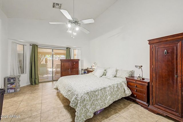 4625 E LAVENDER Lane, Phoenix, AZ 85044