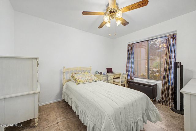 4625 E LAVENDER Lane, Phoenix, AZ 85044
