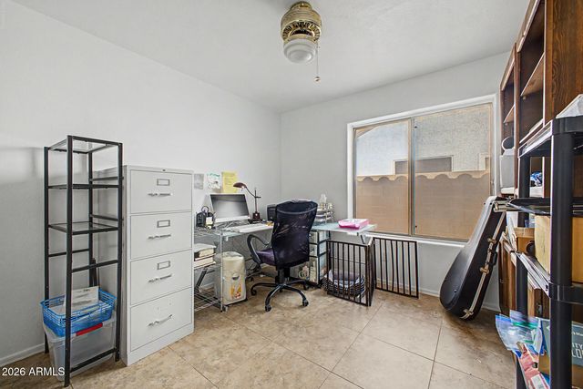 4625 E LAVENDER Lane, Phoenix, AZ 85044