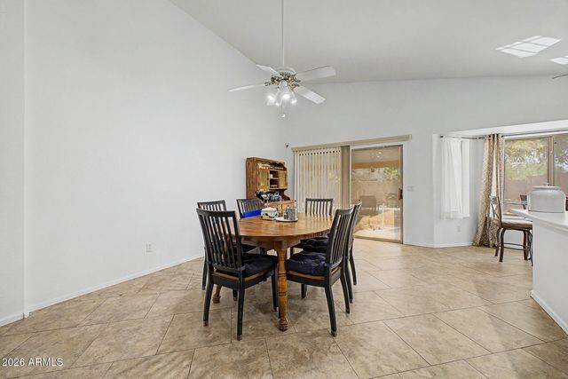 4625 E LAVENDER Lane, Phoenix, AZ 85044