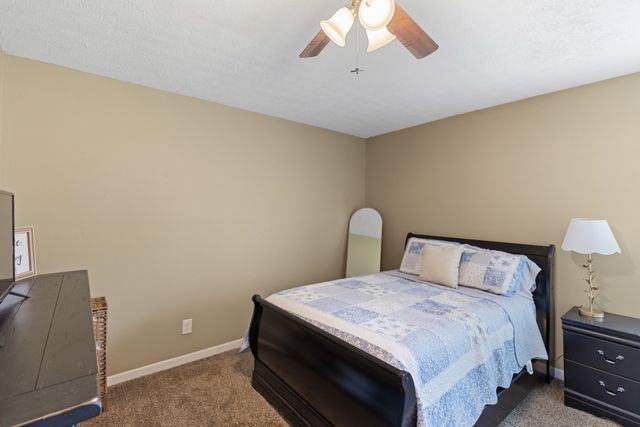1357 Main St, Greenbrier, TN 37073