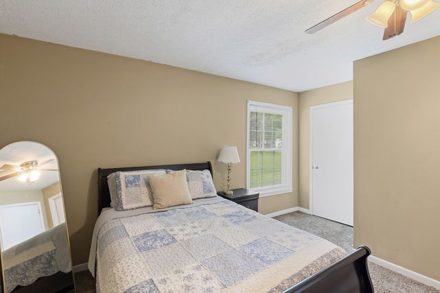 1357 Main St, Greenbrier, TN 37073