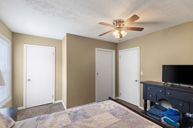 1357 Main St, Greenbrier, TN 37073