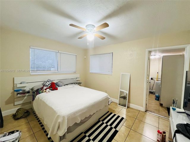 1761 NW 27th Ter, Fort Lauderdale, FL 33311