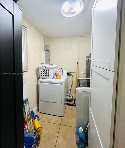 1761 NW 27th Ter, Fort Lauderdale, FL 33311