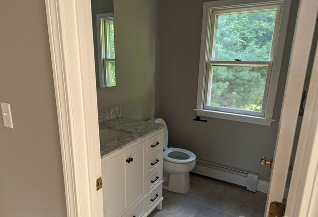 202 Dale St, Waltham, MA 02451