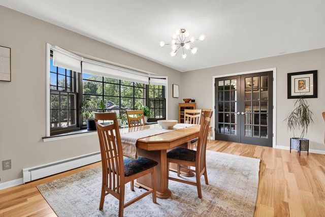 1225 Indianwood DRIVE, Brookfield, WI 53005