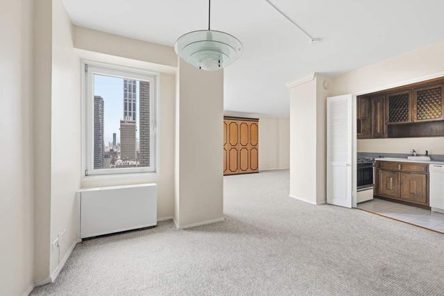 303 E 57th St Apt 45A, New York City, NY 10022