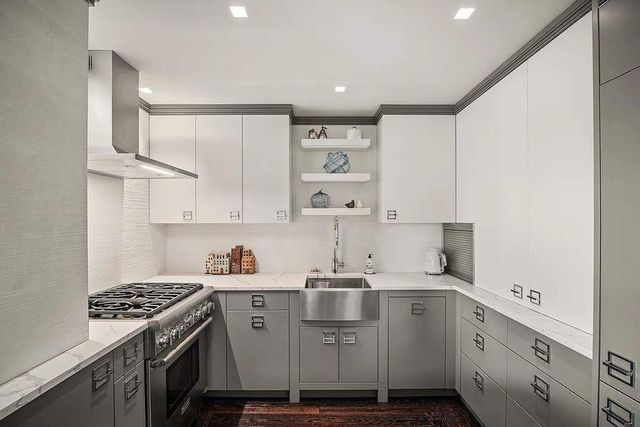 303 E 57th St Apt 45A, New York City, NY 10022