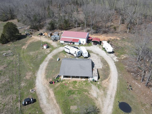 1452 County Road 542, Caulfield, MO 65626