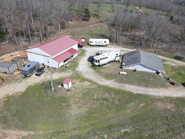 1452 County Road 542, Caulfield, MO 65626