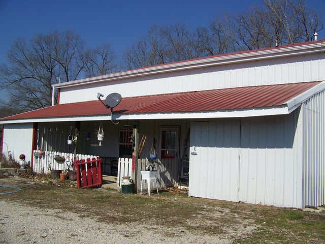 1452 County Road 542, Caulfield, MO 65626