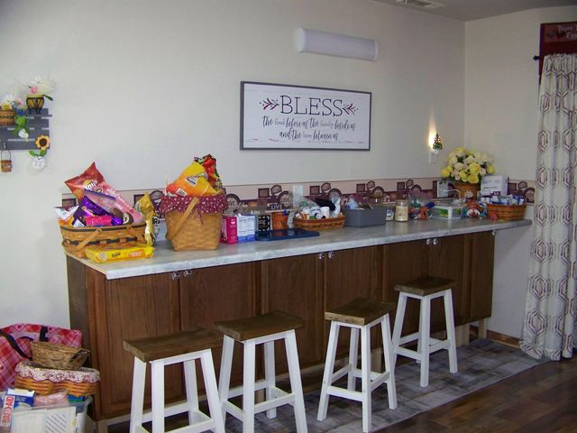 1452 County Road 542, Caulfield, MO 65626