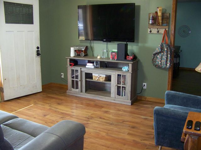 1452 County Road 542, Caulfield, MO 65626