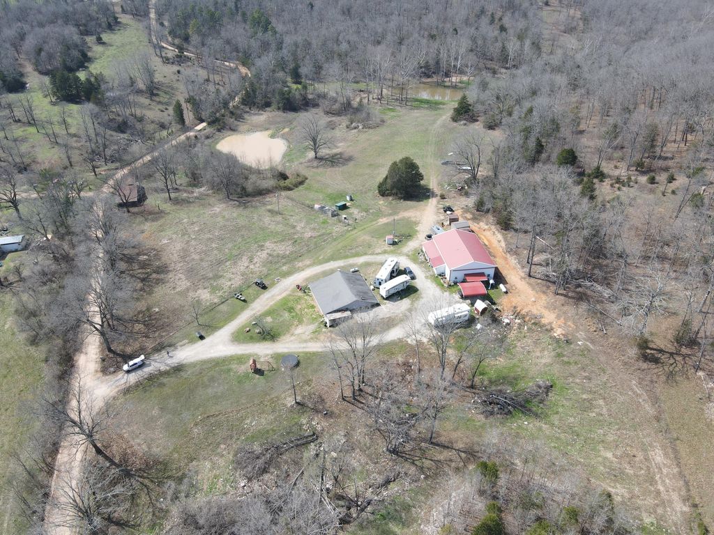 1452 County Road 542, Caulfield, MO 65626