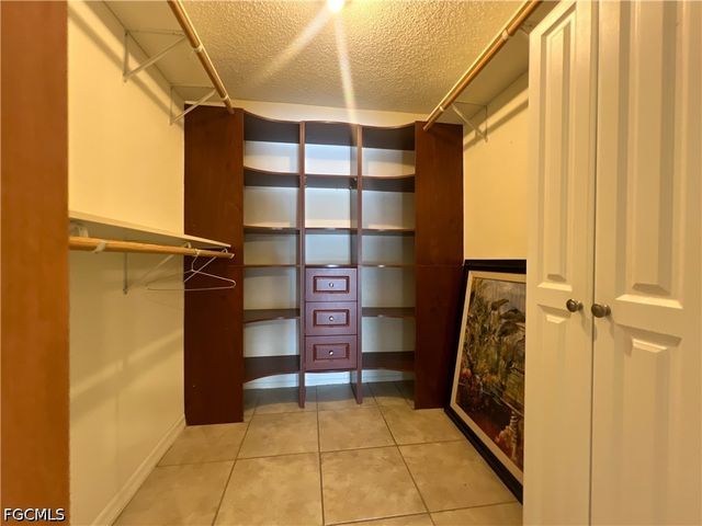 4305 Island CIR 4, Fort Myers, FL 33919
