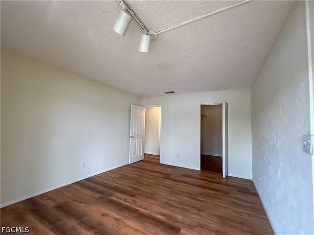 4305 Island CIR 4, Fort Myers, FL 33919