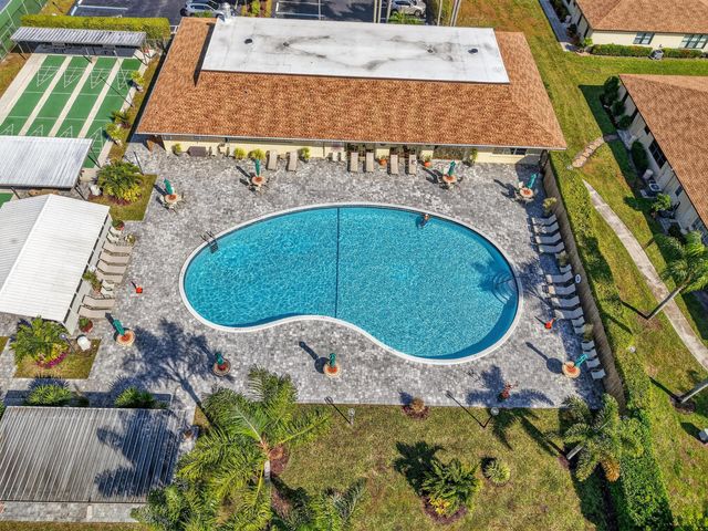 5230 Nesting Way B, Delray Beach, FL 33484