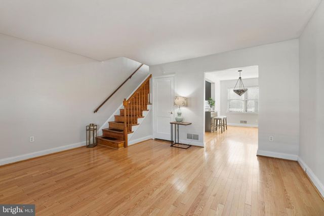 404 GROVETHORN, Baltimore, MD 21220