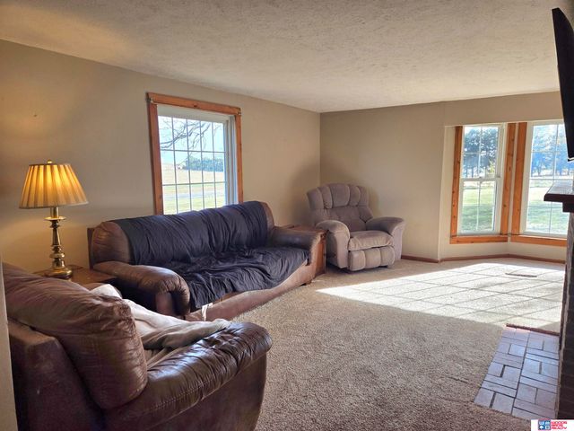 44529 US Hwy 77, Wymore, NE 68466