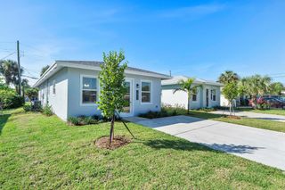 1573 W 16th Street, Riviera Beach, FL 33404