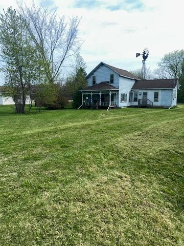46376 County Road 352, Decatur, MI 49045