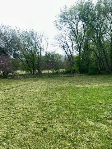 46376 County Road 352, Decatur, MI 49045