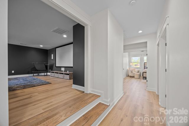1090 Rolling Meadow Drive, Mooresville, NC 28115