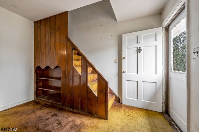 31 Cedar St, Midland Park Boro, NJ 07432