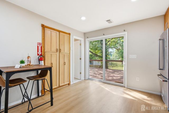945 Lincoln Boulevard, Middlesex, NJ 08846