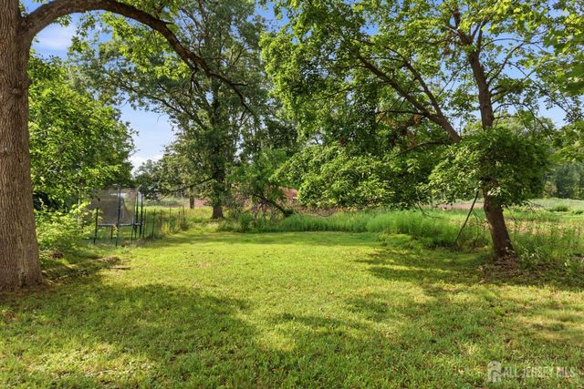 945 Lincoln Boulevard, Middlesex, NJ 08846