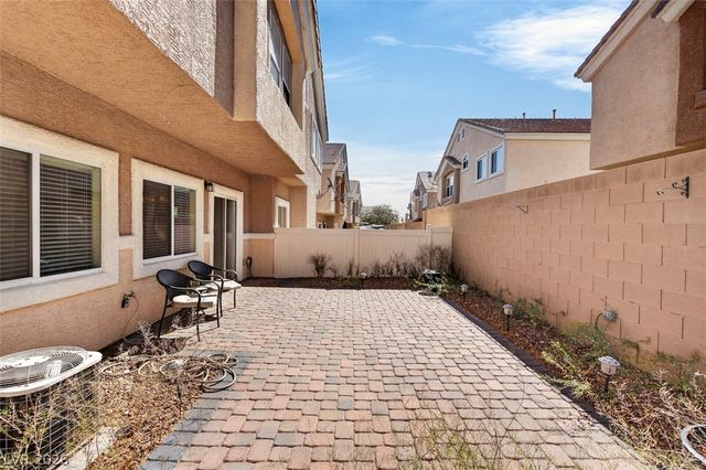 8737 Tom Noon Avenue 102, Las Vegas, NV 89178