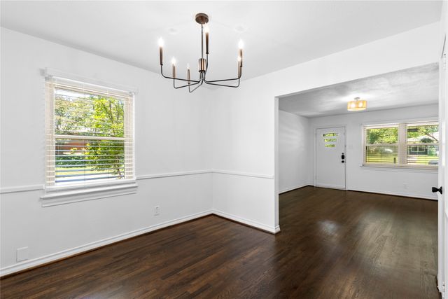 1804 Mariposa Drive, Dallas, TX 75228