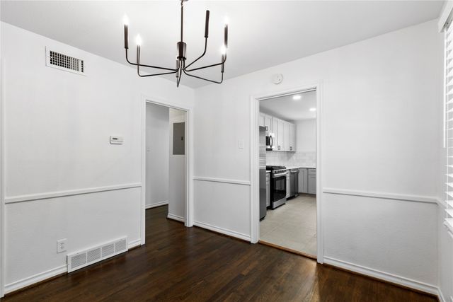 1804 Mariposa Drive, Dallas, TX 75228