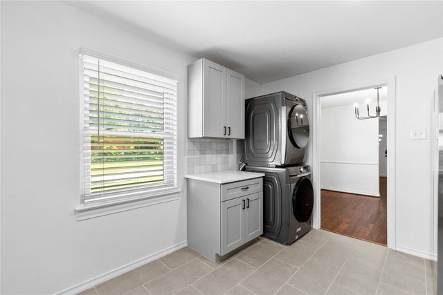 1804 Mariposa Drive, Dallas, TX 75228