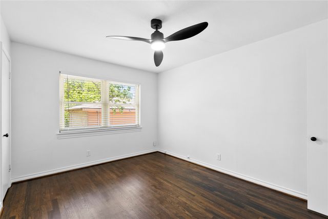 1804 Mariposa Drive, Dallas, TX 75228
