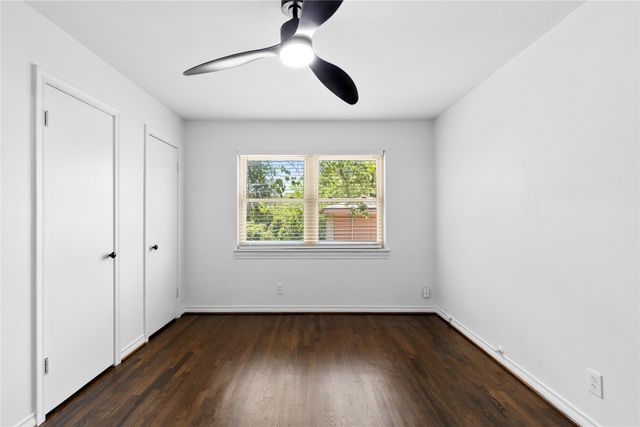 1804 Mariposa Drive, Dallas, TX 75228