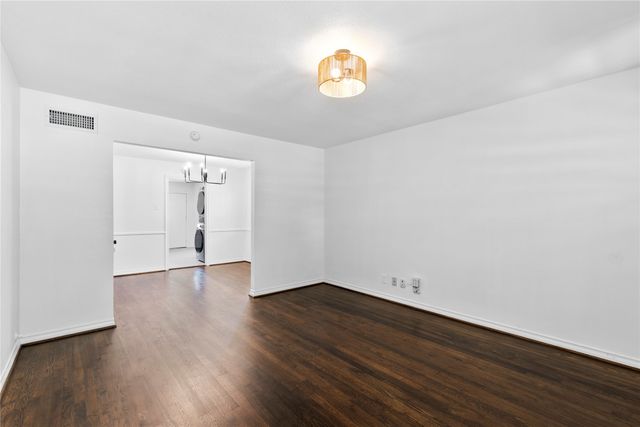 1804 Mariposa Drive, Dallas, TX 75228