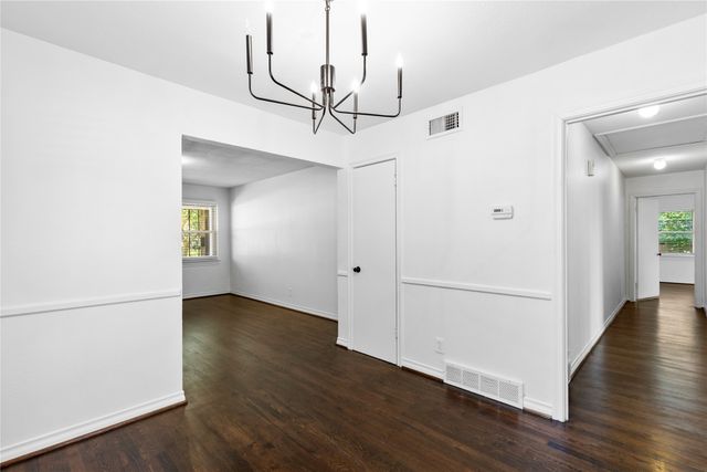 1804 Mariposa Drive, Dallas, TX 75228