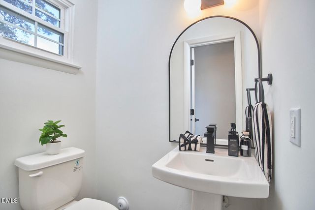 2613 Mcneil Street F, Raleigh, NC 27608