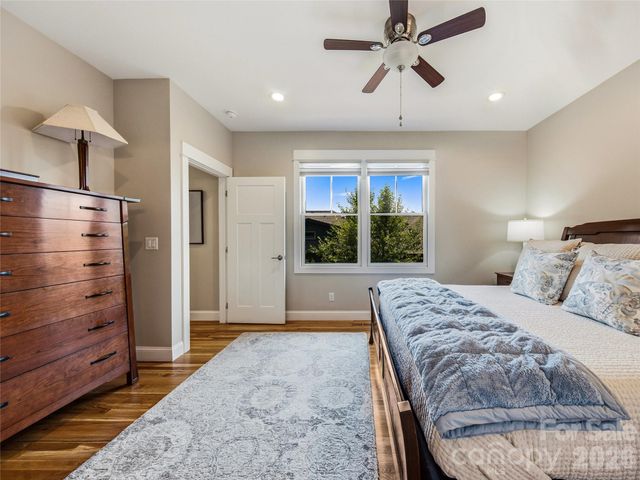 409 Kessler Place, Asheville, NC 28804