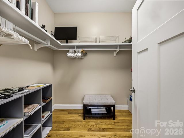 409 Kessler Place, Asheville, NC 28804