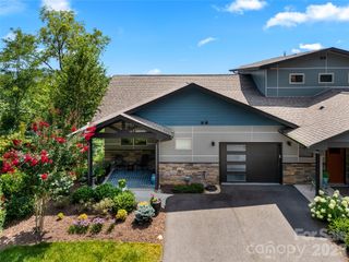 409 Kessler Place, Asheville, NC 28804