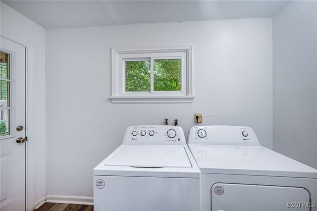 27 Medlock Rd, Sandston, VA 23150