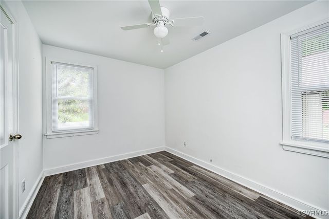 27 Medlock Rd, Sandston, VA 23150
