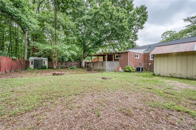 27 Medlock Rd, Sandston, VA 23150